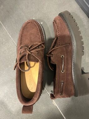 Sperry Brown Suede Lug Sole Boat Shoe worn once